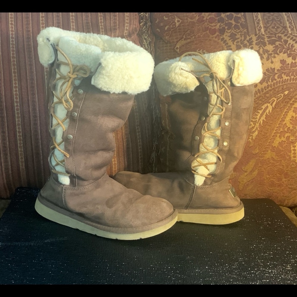 Ugg Boot style S/N 5163